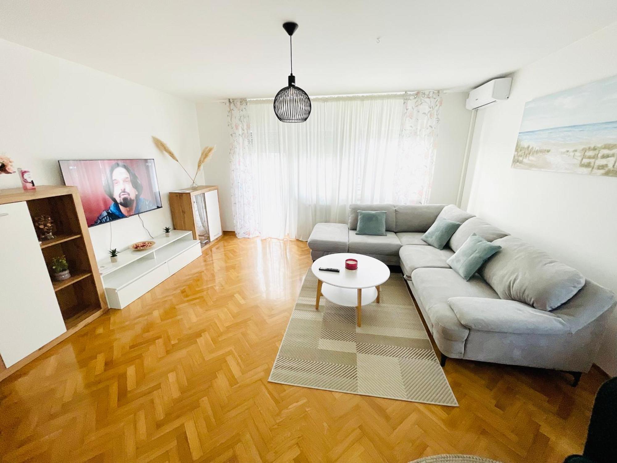 Apartman Bago Deluxe Near Zagreb Airport Velika Gorica Extérieur photo