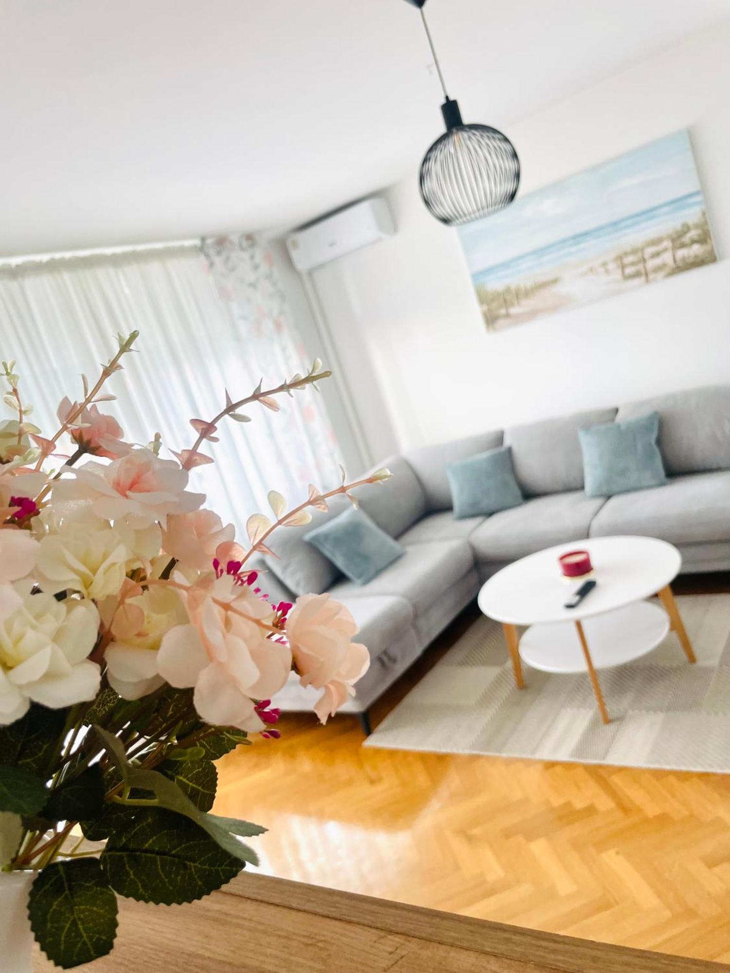Apartman Bago Deluxe Near Zagreb Airport Velika Gorica Extérieur photo