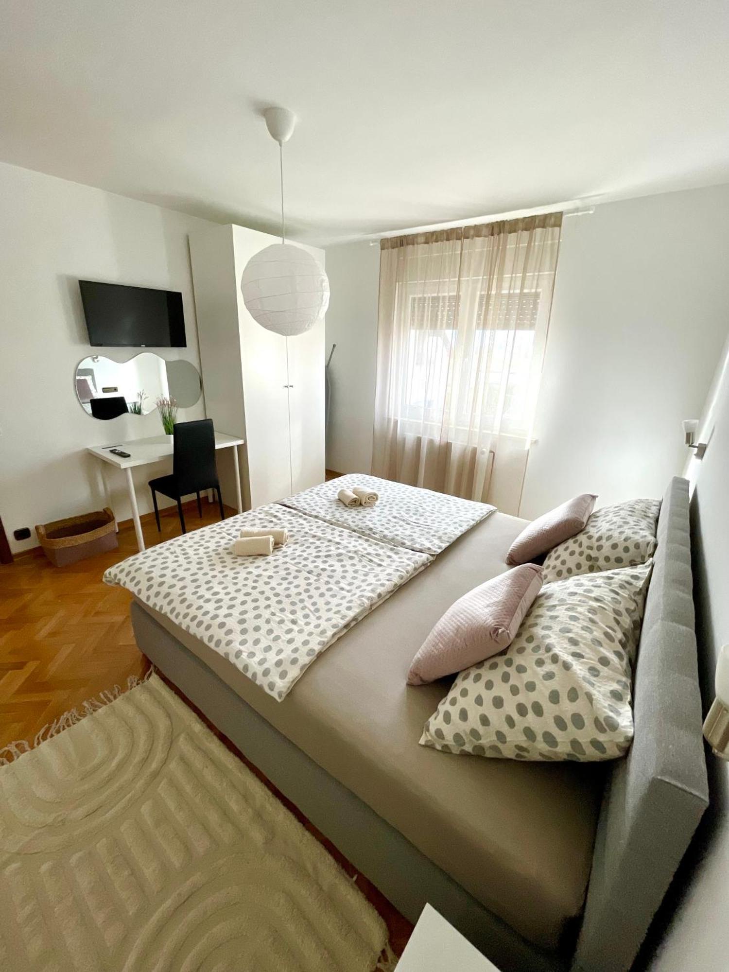 Apartman Bago Deluxe Near Zagreb Airport Velika Gorica Extérieur photo
